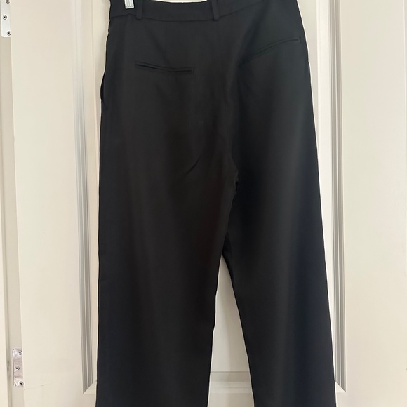 Reformation Size 4 Mason Cropped Pant Size 4 Black - Picture 2 of 4
